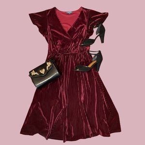 ModCloth Flutter Sleeve Faux Wrap Velvet Dress Size Large